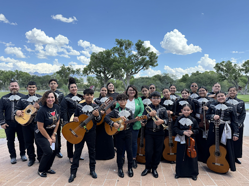 JoAnna with young Mariacheros at the AZ Interagency Farmworker Coalition conference